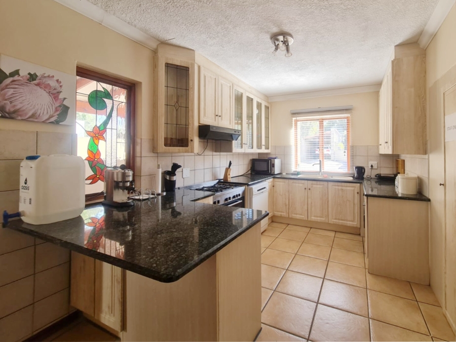 To Let 2 Bedroom Property for Rent in Pecanwood Estate North West